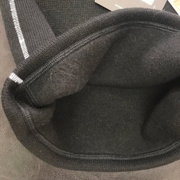 Hawke & Co. Ribbed Fleece Neck Giator - Picture 5 of 5